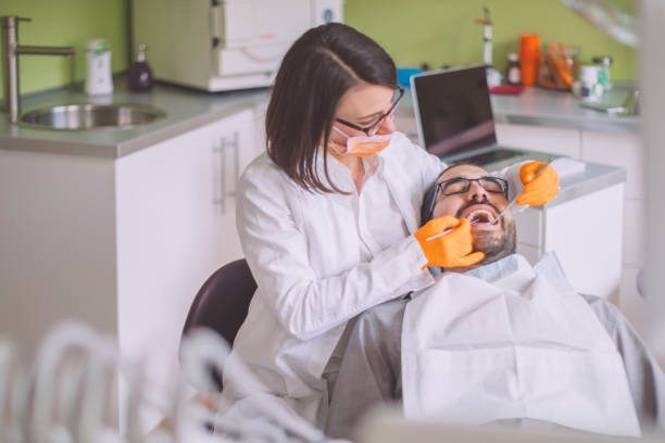 Best Broken or Cracked Tooth Emergency Dentist in Tower Lakes, IL